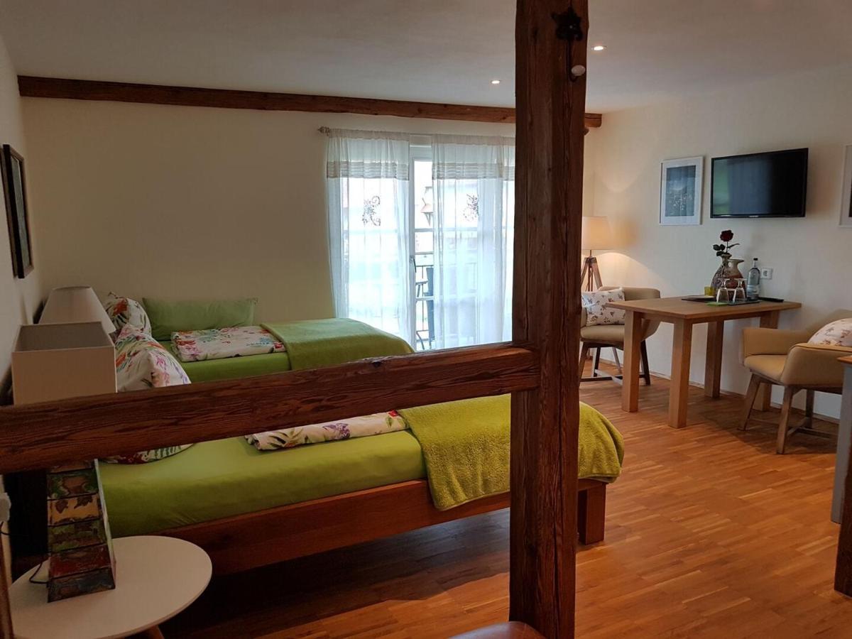 Hotel Landgut Apfelrose à FDH Extérieur photo